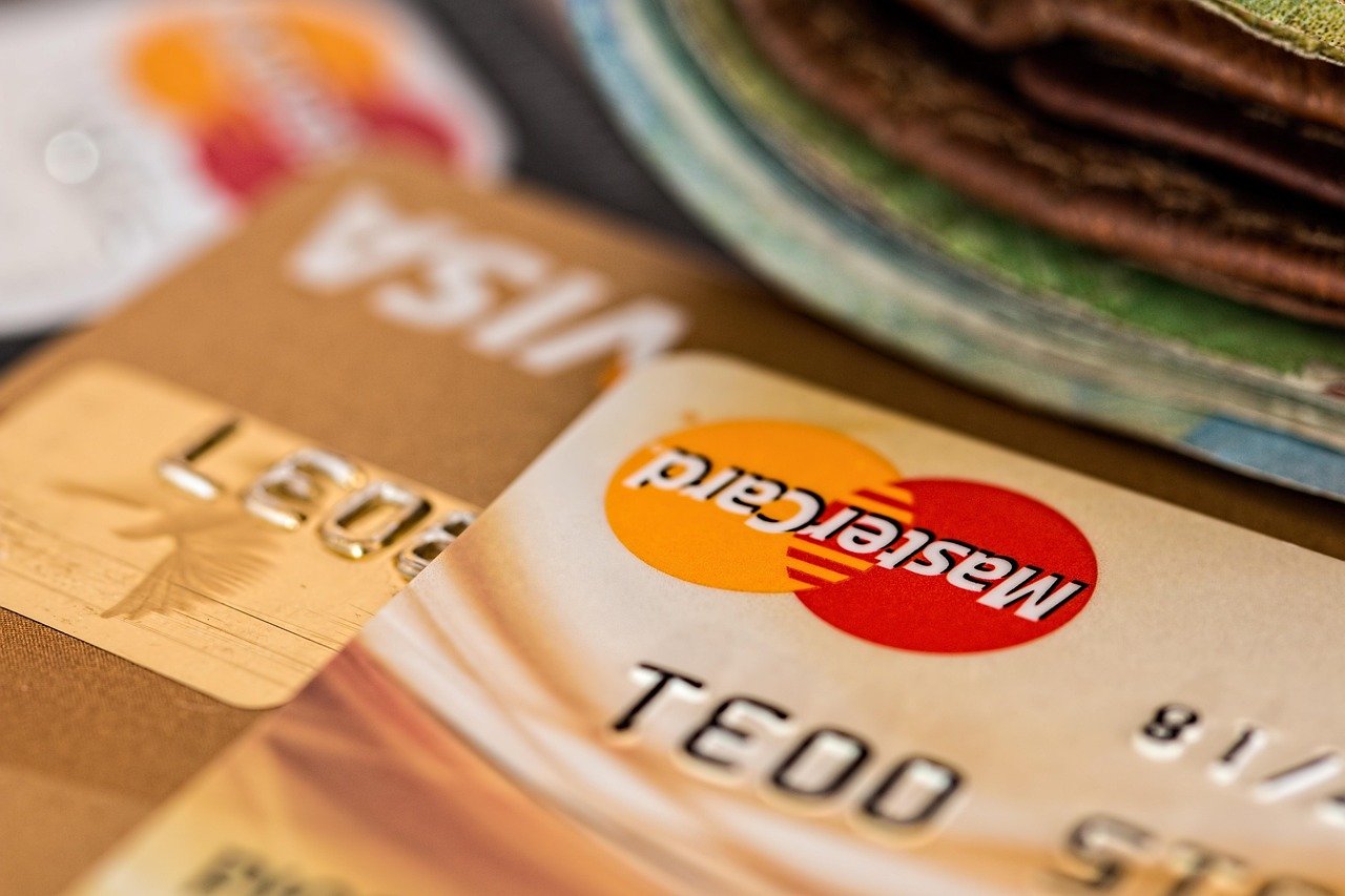 Comment ouvrir un compte bancaire pro malgré un compte bancaire fermé ou un refus d'ouverture